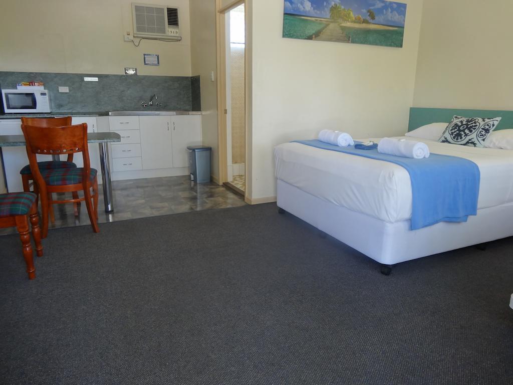 Shell Motel Bowen Ngoại thất bức ảnh
